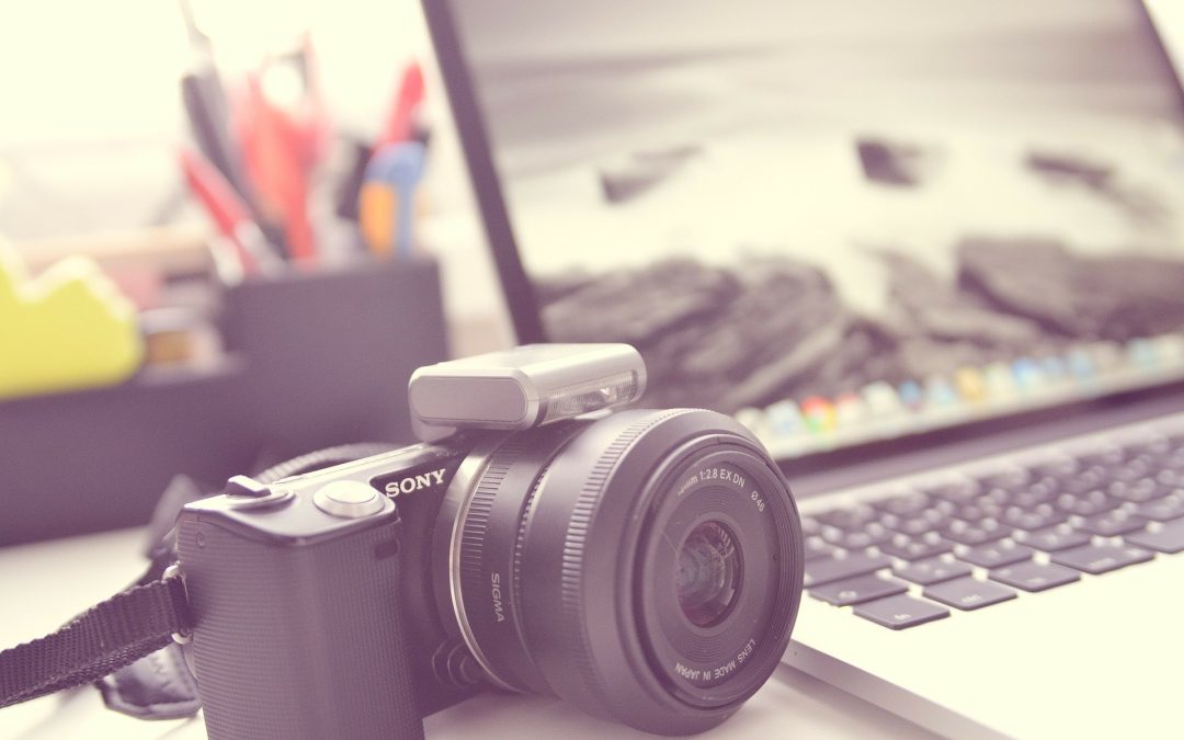 5 Reasons Why Photography Is a Good Side Hustle for Busy Parents