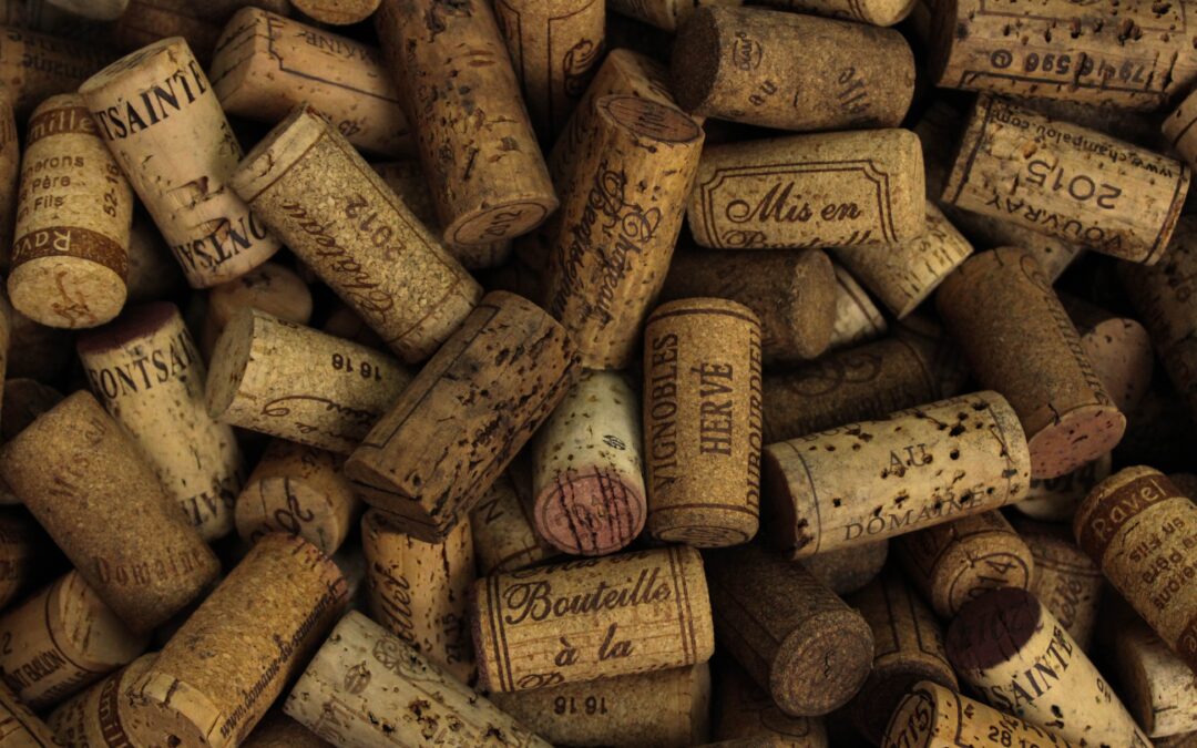 14 DIY Projects And Crafts You Can Do With Your Old Wine Corks